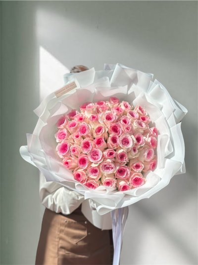 50 Pink Roses Bouquet